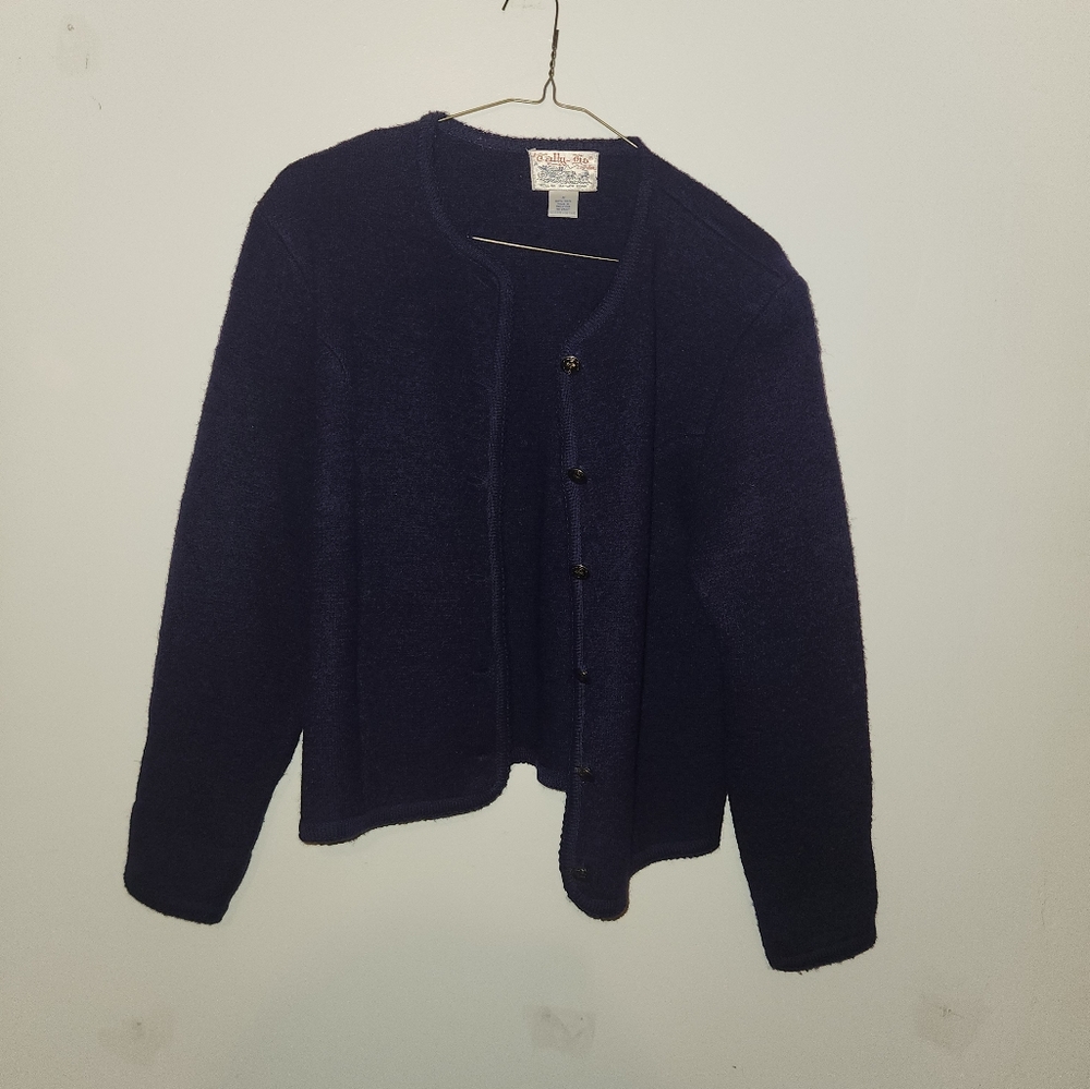 Vintage 100% Navy Blue sweater- M